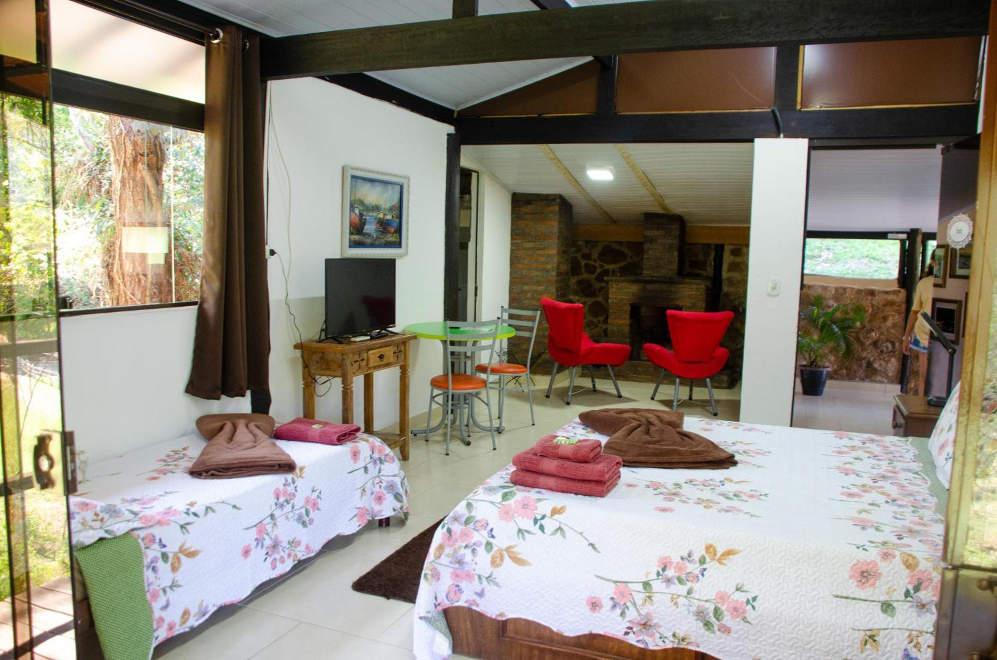 Pousada Estancia Vip กุนญา ภายนอก รูปภาพ